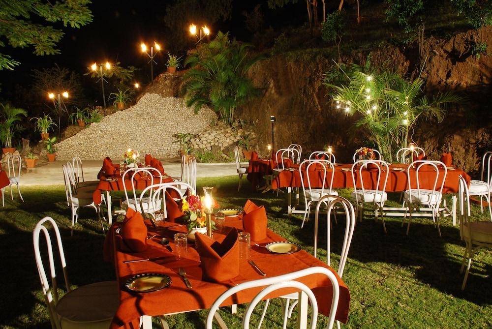The Aodhi By Hrh Group Of Hotels Kumbhalgarh Extérieur photo